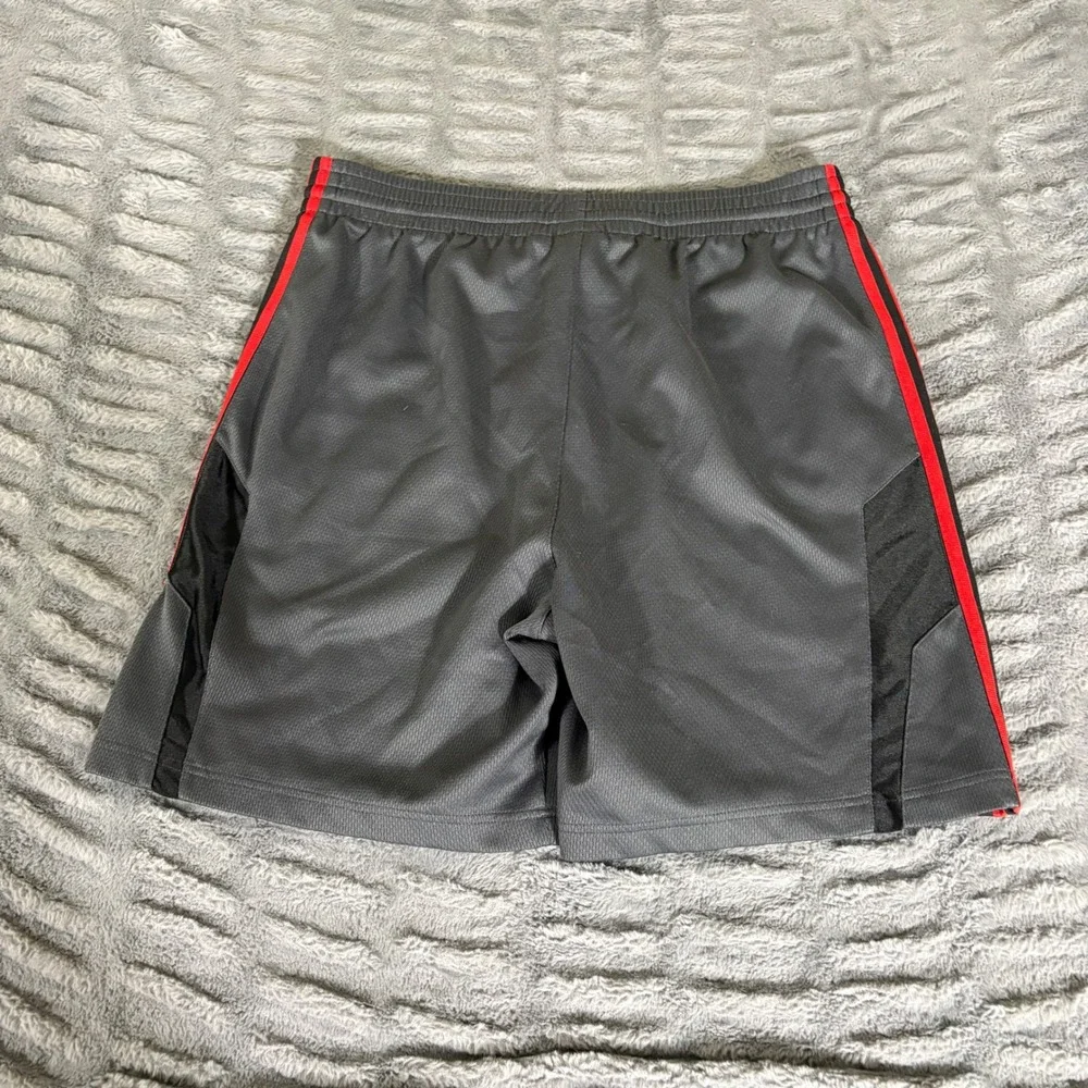 Adidas Mens Basketball Shorts Gray Red Black Side Stripes ABL001 Size Medium